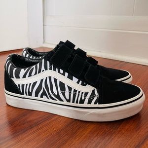 VANS SUEDE OLD SKOOL VELCRO SHOES
